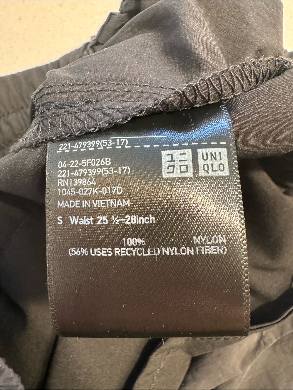 UNIQLO Nylon Culottes size S - Picture 4 of 4
